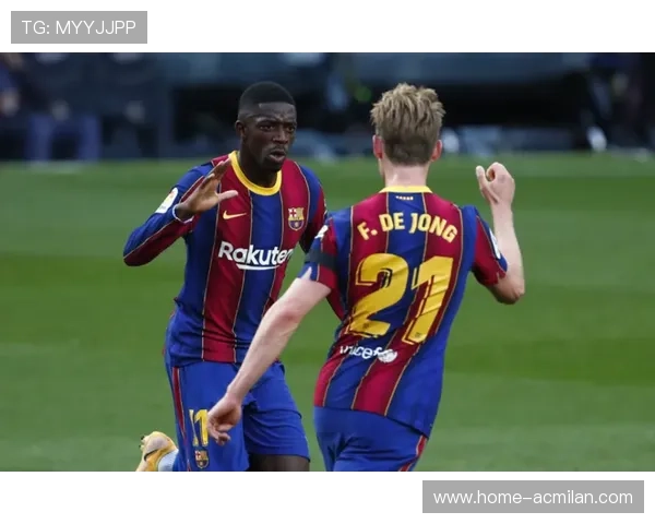 费基尔精准倒三角传球制造机会