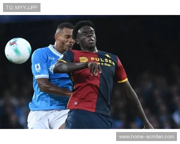 那不勒斯波利塔诺原地变向抽射破门技术细腻——一场脚下艺术的训练之旅 那不勒斯波利塔诺原地变向抽射破门技术细腻——一场脚下艺术的训练之旅