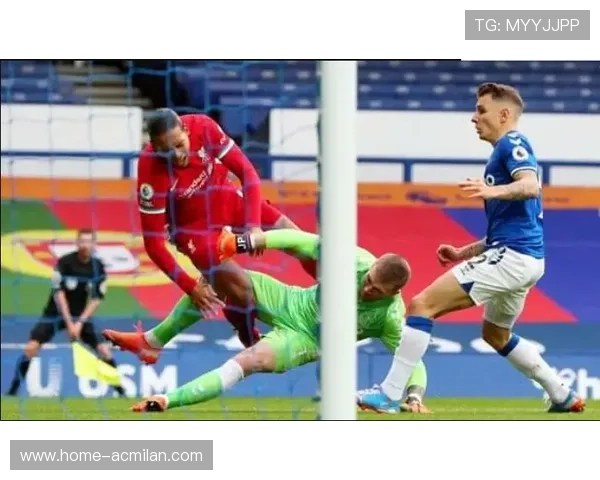 利物浦是否放走罗伯逊，引发球迷热议，利物浦被针对